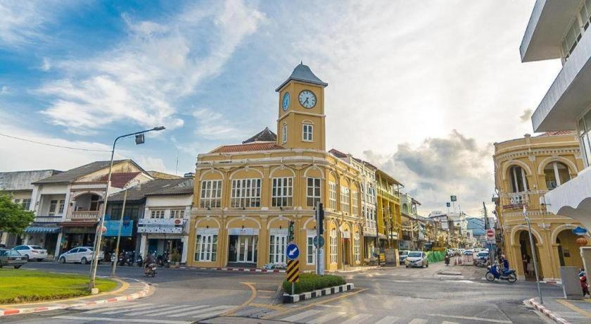 Hotel De Ratt Phuket Patong Екстериор снимка