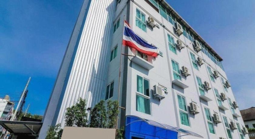 Hotel De Ratt Phuket Patong Екстериор снимка
